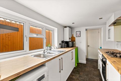 24 Sidney Street, Folkestone, CT19 6HG