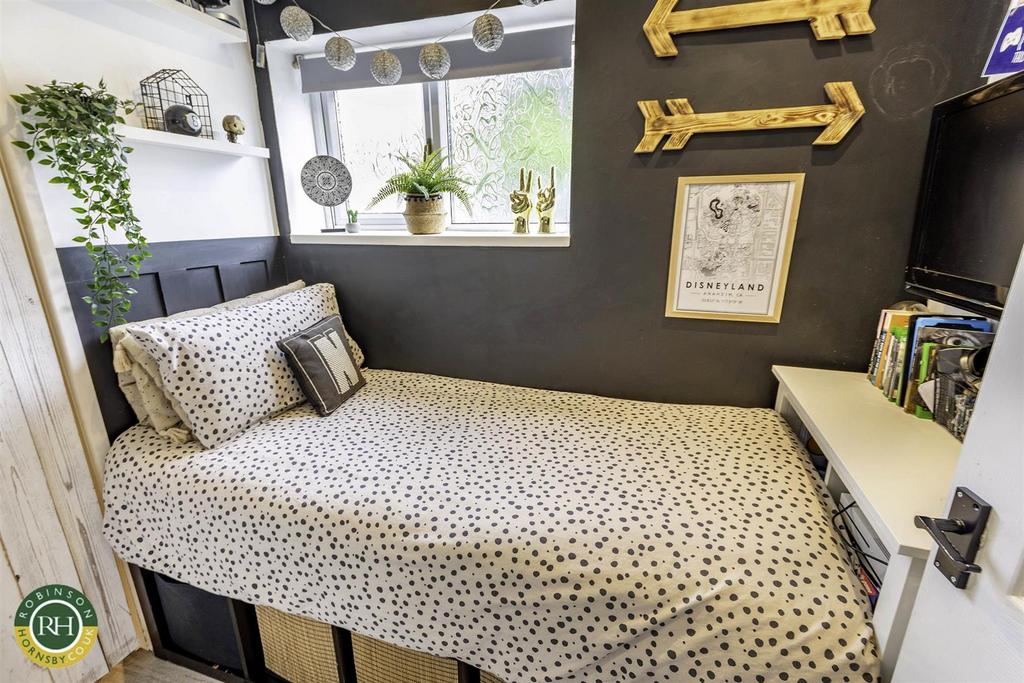 Study/Bedroom 4