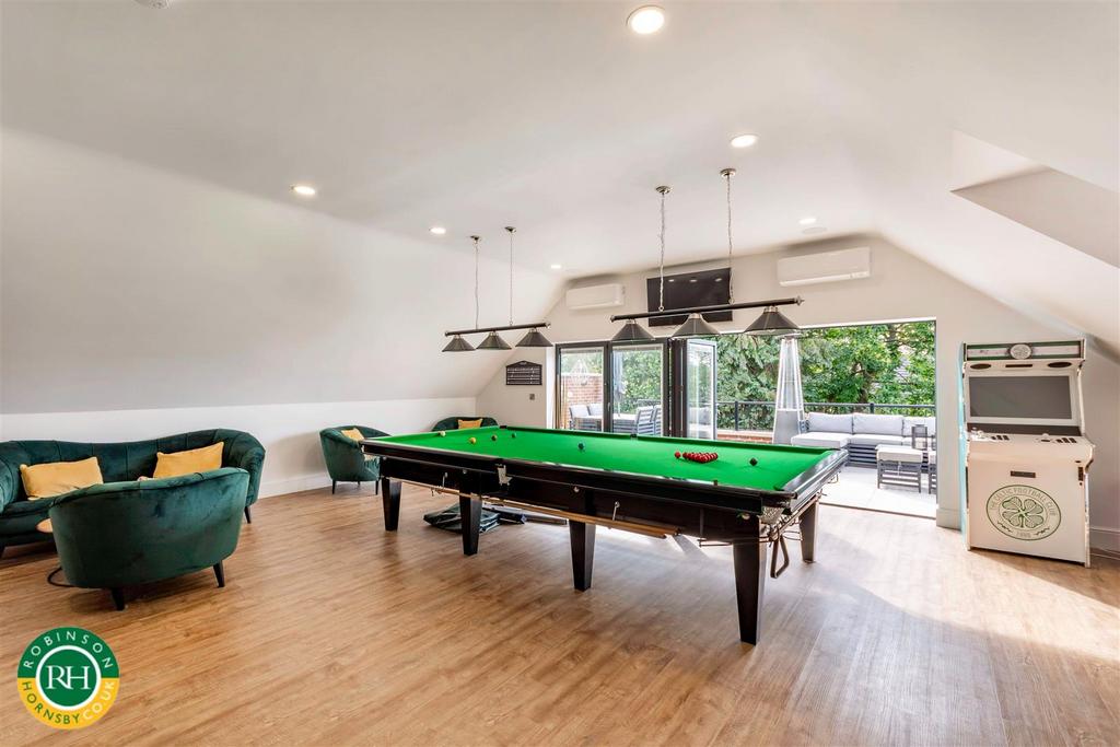 Games room / bar