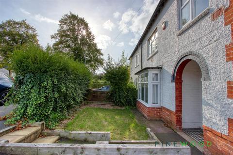 96 Forest Road, Mansfield, NG18 4BU