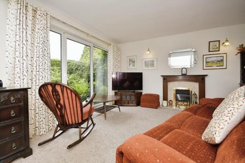 5 Middlefield Croft, Sheffield, S17 3AS