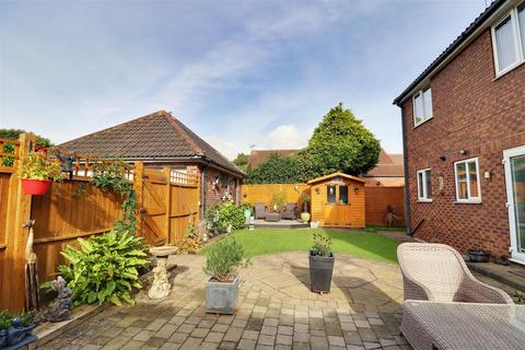 5 bedroom detached house for sale, The Ridings, North Ferriby