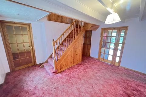 3 bedroom property with land for sale - Talgarreg, Llandysul