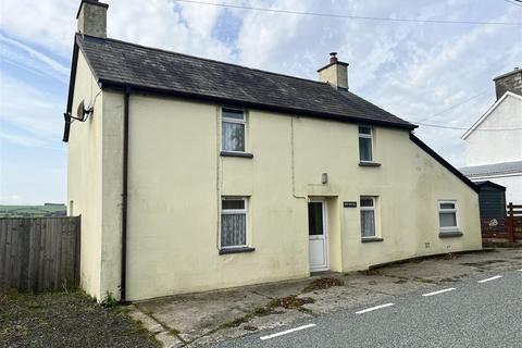 3 bedroom property with land for sale, Talgarreg, Llandysul