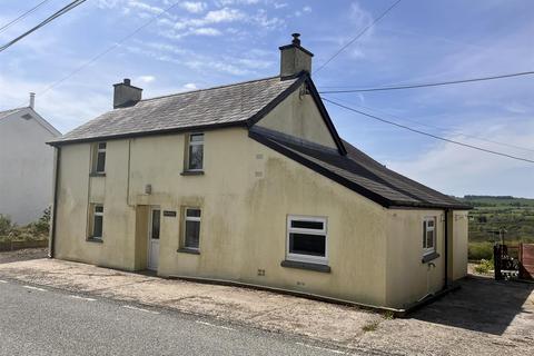 3 bedroom property with land for sale, Talgarreg, Llandysul