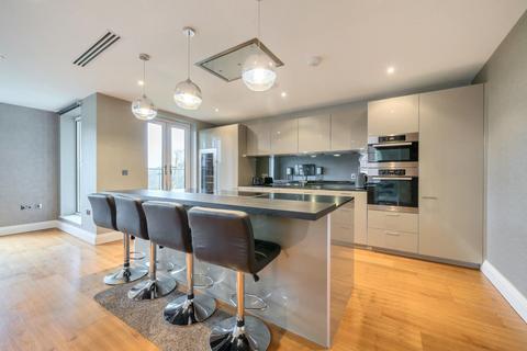 3 bedroom apartment for sale, Cockfosters Road, Hadley Wood