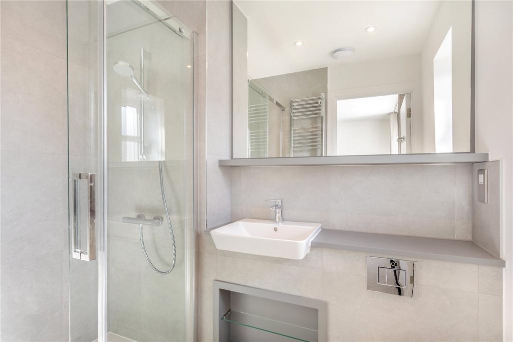 Ensuite