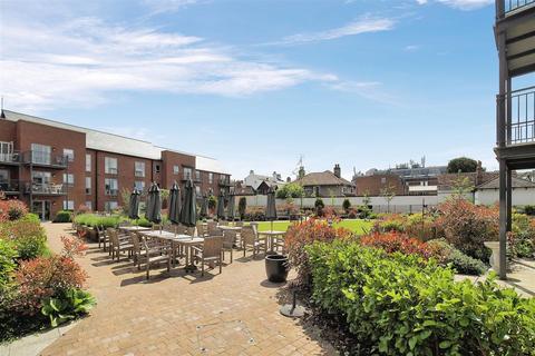 undefined, Monument Place, Endless Street, Salisbury