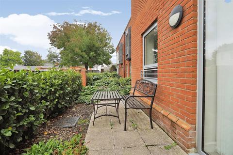 undefined, Monument Place, Endless Street, Salisbury