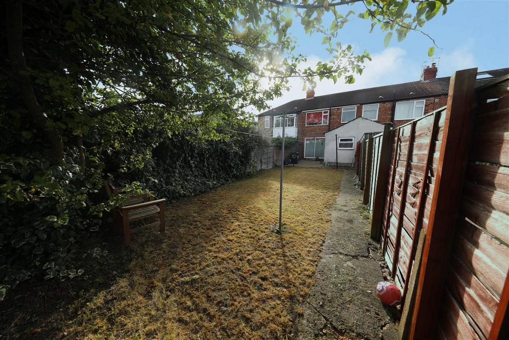 Ancaster Avenue, Hull 3 bed terraced house for sale £145,000