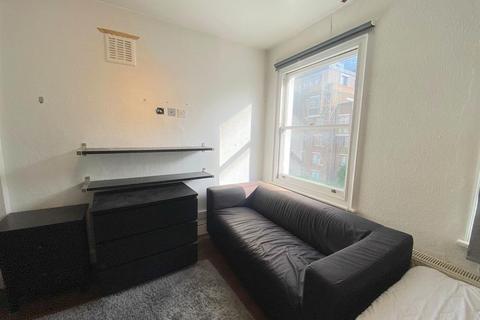 Studio to rent - Crowndale Road, London NW1