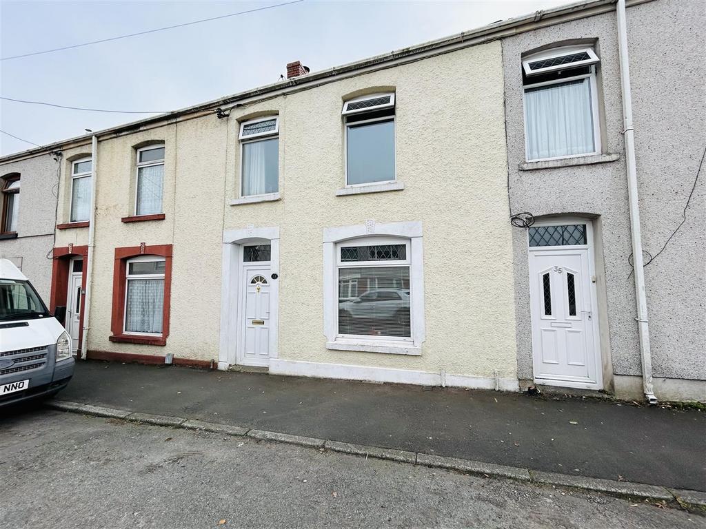 Dyffryn Road, Gorseinon, Swansea 2 bed terraced house for sale £135,000