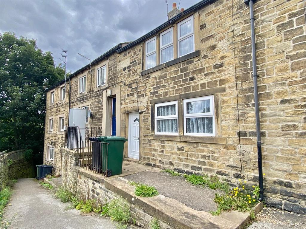 Berry Croft, Honley, Holmfirth 3 bed house for sale £200,000