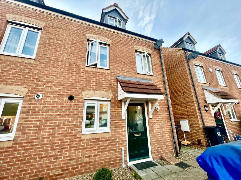 Harvington Chase, Coulby Newham, Middlesbrough 3 bed semidetached