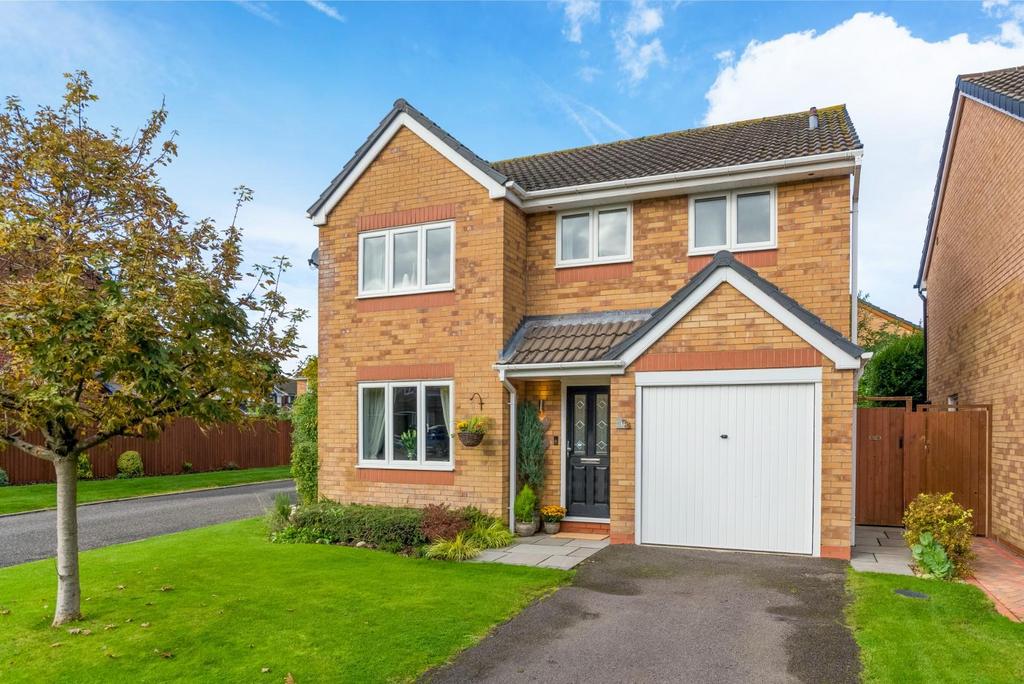 Mallard Close, StratforduponAvon 4 bed detached house for sale £475,000