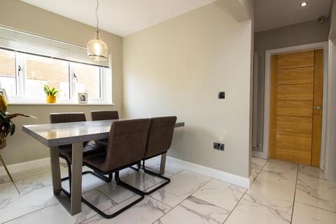 21 Abbey Crescent, Darwen, BB3 3PX