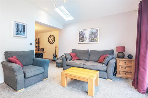 112 Westwick Crescent, Sheffield, S8 7DJ