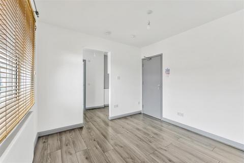 undefined, Elphinstone Road, Walthamstow, E17