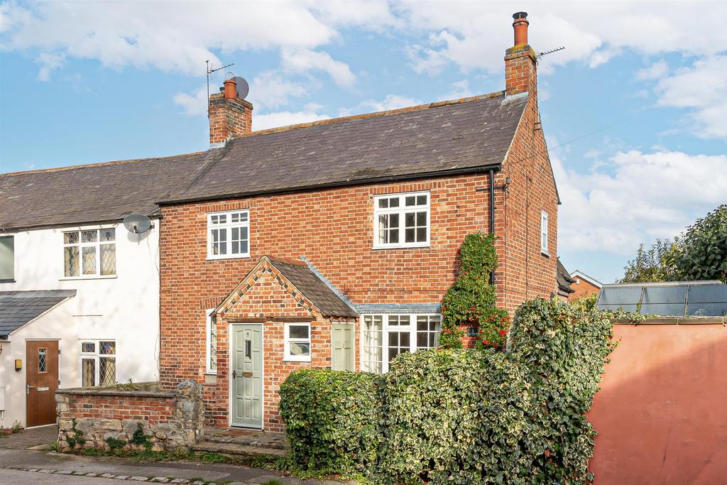 Monks Lane, Gotham, Nottingham 2 bed end of terrace house for sale £