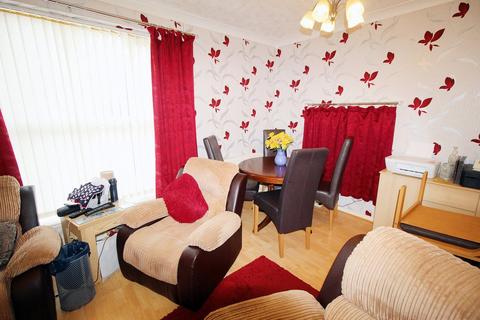 3 bedroom end of terrace house for sale, Hawthorn Road, Shelfield, Walsall, WS4