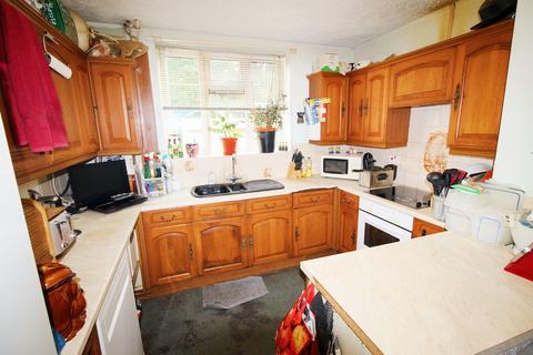 3 bedroom end of terrace house for sale, Hawthorn Road, Shelfield, Walsall, WS4