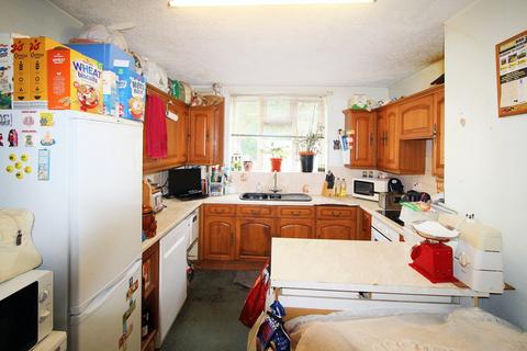 3 bedroom end of terrace house for sale, Hawthorn Road, Shelfield, Walsall, WS4