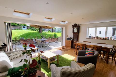 5 bedroom semi-detached house for sale, The Street, Braughing, Herts