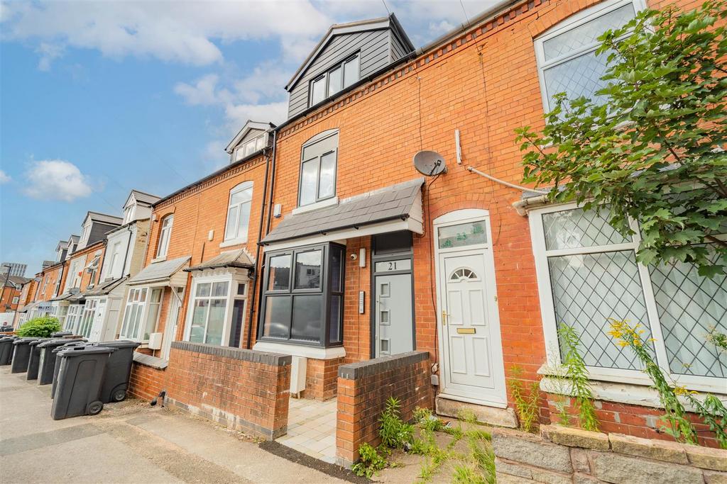 Teignmouth Road, Birmingham 6 bed house to rent £3,510 pcm (£810 pw)