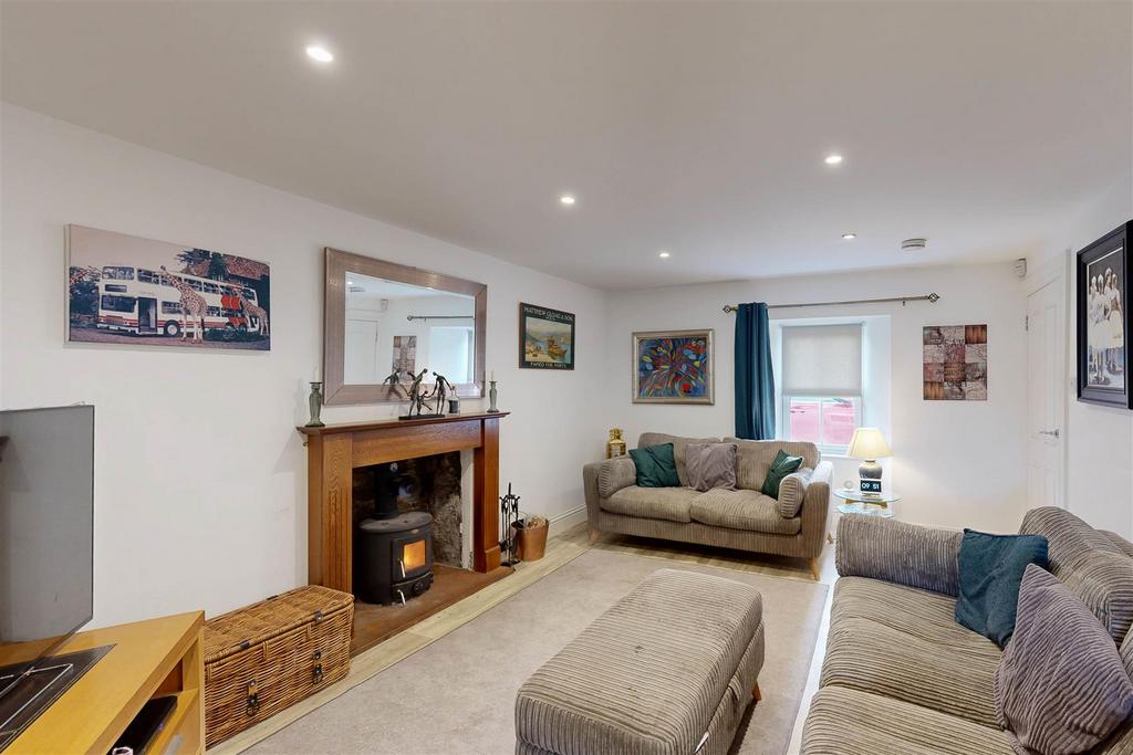 Feus, Auchterarder 4 bed end of terrace house for sale £272,500