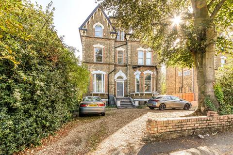 1 bedroom apartment for sale - Warminster Road, London, SE25