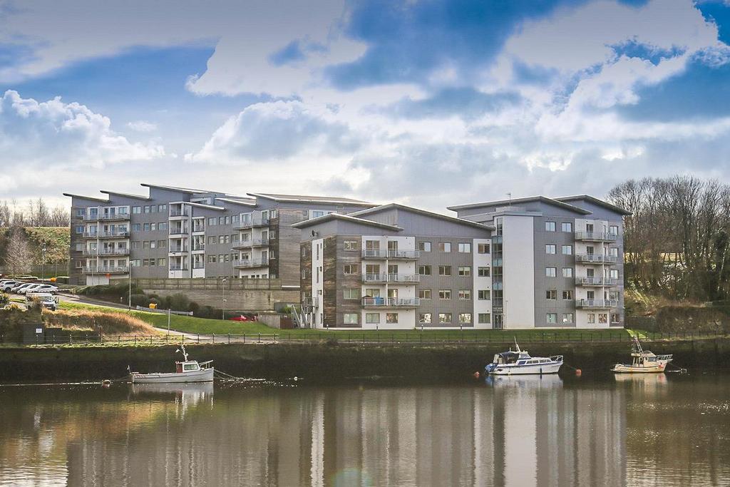 Friars Wharf, Green Lane, Gateshead... 2 bed apartment £835 pcm (£193 pw)
