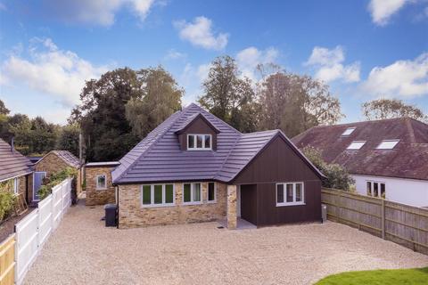 4 bedroom detached house for sale, Highmoor Cross, Henley-On-Thames RG9