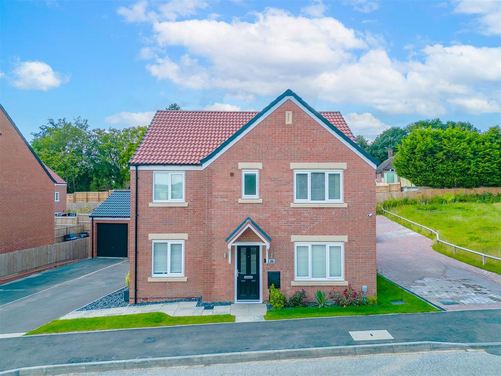 Jasper Avenue, Chesterfield S41 5 bed detached house for sale £375,000