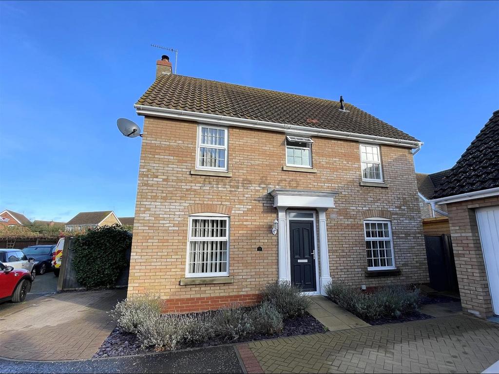 Rushton Drive, Carlton Colville, Lowestoft 4 bed detached house for sale £375,000