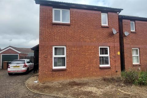 3 bedroom house to rent, Long Pasture, Peterborough