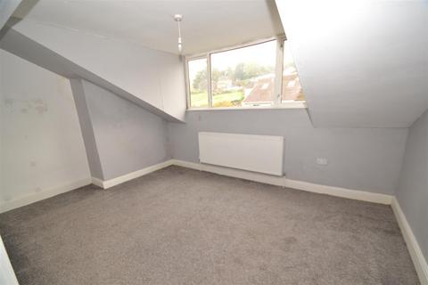 39 Hebden Road, Haworth, Keighley, BD22 8RH