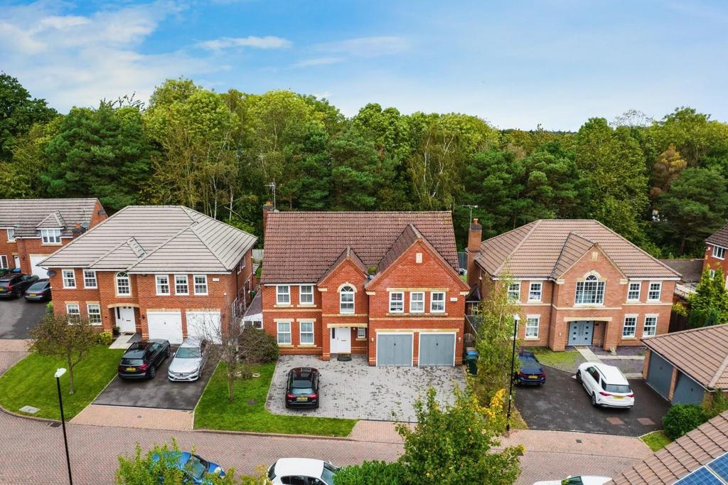 Heath Green Way, Westwood Heath, Coventry 5 bed detached house for sale £800,000