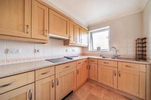 2 bedroom flat for sale - Pegasus Court