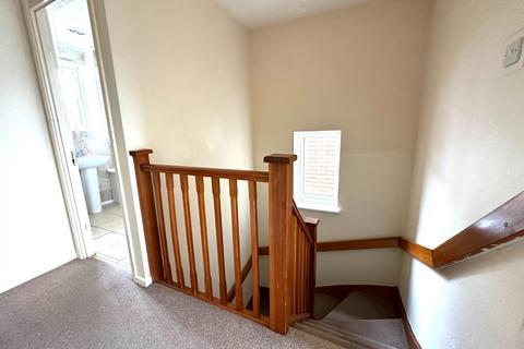 6 Whiteheart Close, Northampton, NN3 9GA