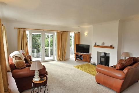 27 Tower Park, Fowey, PL23 1JD