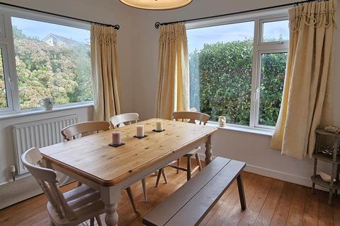 27 Tower Park, Fowey, PL23 1JD
