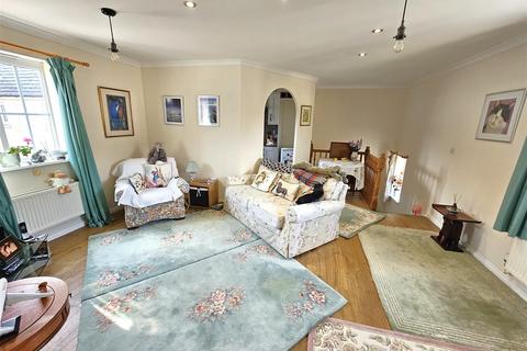 2 bedroom coach house for sale, Tiddy Close, Tavistock