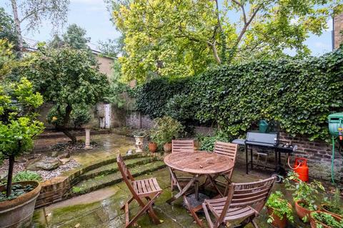 4 bedroom terraced house for sale, Walham Grove, London