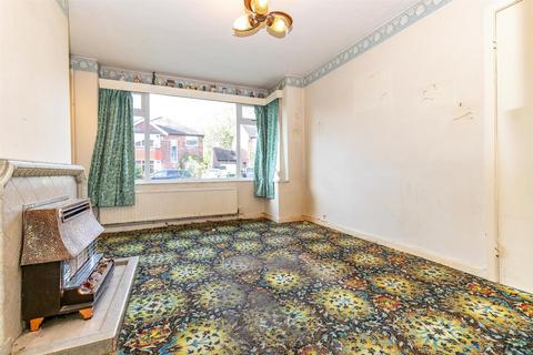 11 Lightborne Road, Sale, M33 5FG