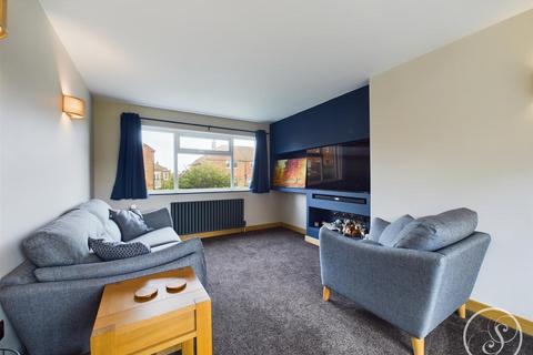 73 Acres Hall Crescent, Pudsey, LS28 9DY
