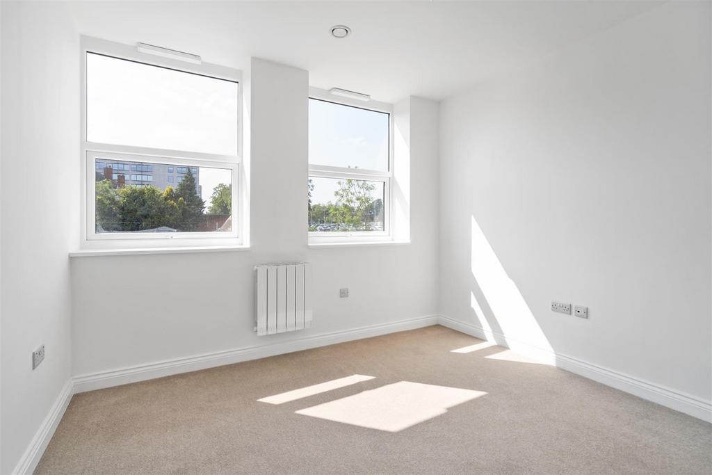 Warwick House - 6-6 lo.jpg