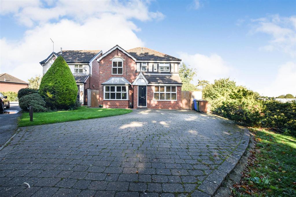 Badgers Wood, Cottingham 4 bed detached house £310,000