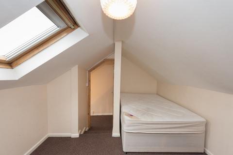 4 bedroom flat to rent - Cowley Road