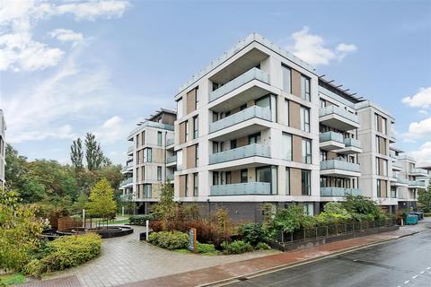 1 bedroom flat for sale, Quebec Way, Canada Water, SE16