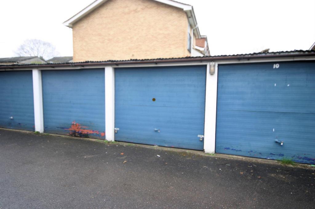 Single Garage